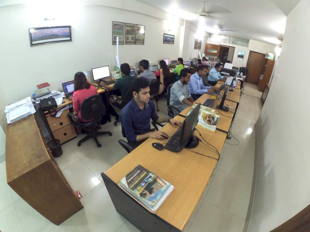 DCIM102MEDIA